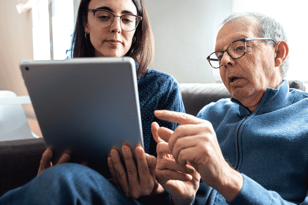 Digital Assistance: Top Tools and Apps for Empowering Caregivers