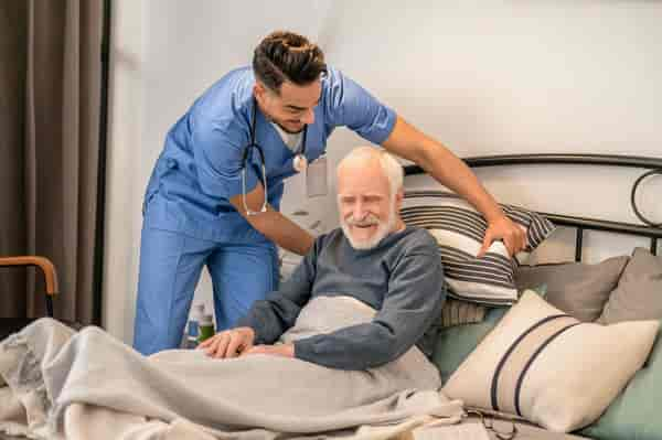 Caring PSW and RN with Diverse Healthcare Experience