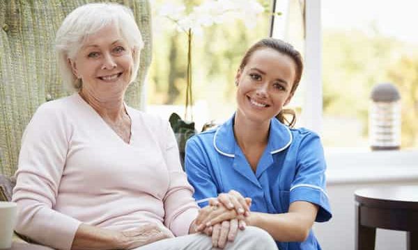 Experienced Personal Support Worker Offering Compassionate Care